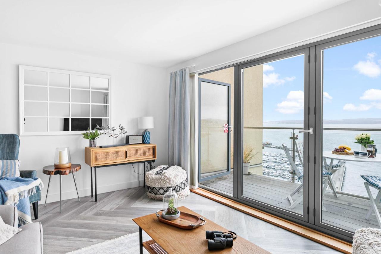 A7 Masts - Striking Beach Bolthole Apartment With Beautiful Sea Views Private Balcony & Parking Torquay Ngoại thất bức ảnh